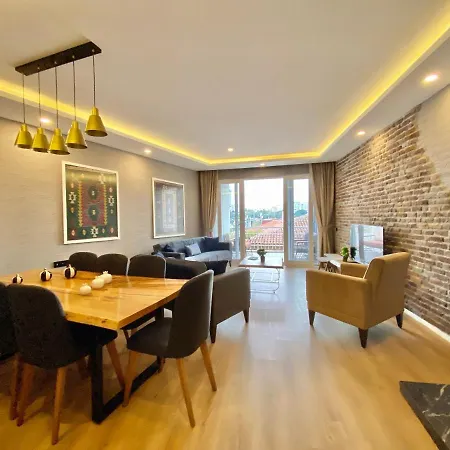 Kervan Apartment *